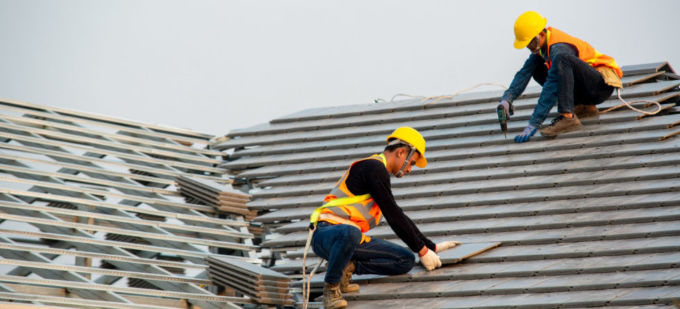 Do roofers start at top or bottom?