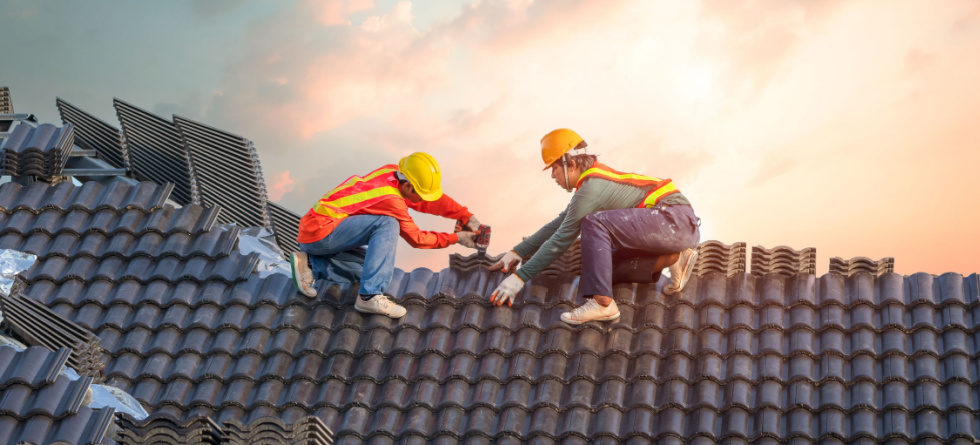 What are the 3 skills listed for a roofer?