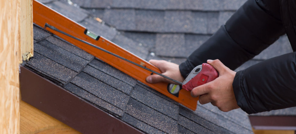 What is 1 square in roofing?